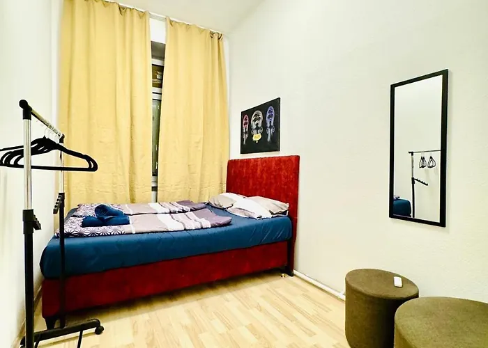 Cozy 3br For Up To 9p, 10 Min To Fac Platz Apartamento *
