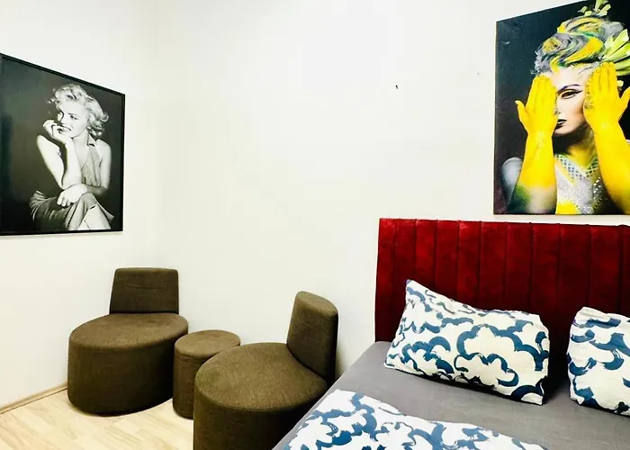 Cozy 3br For Up To 9p, 10 Min To Fac Platz Apartamento *