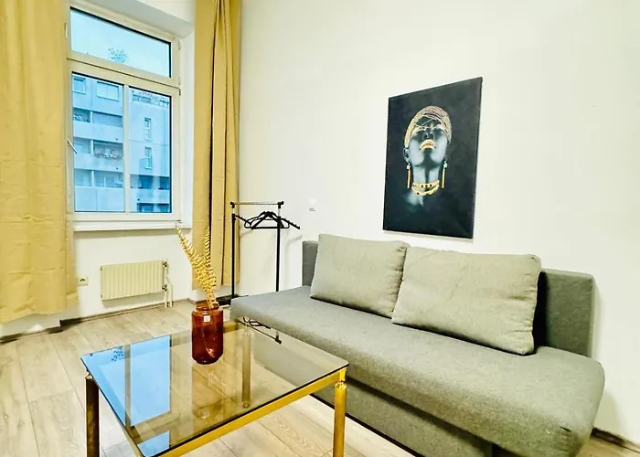 Apartment Cozy 3br For Up To 9p, 10 Min To Fac Platz