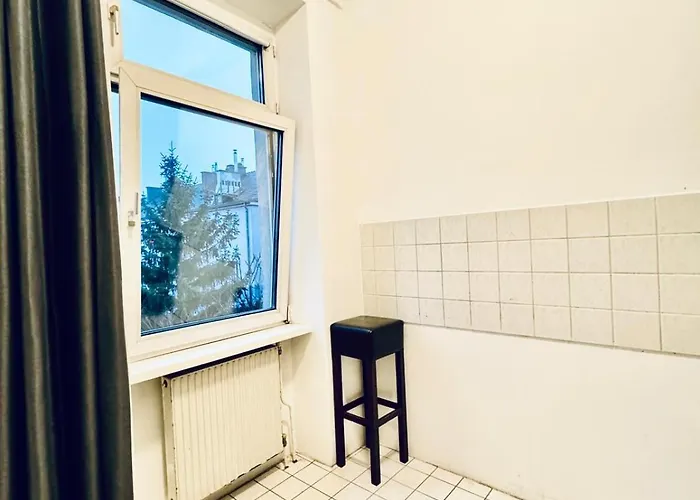 Apartment Cozy 3br For Up To 9p, 10 Min To Fac Platz